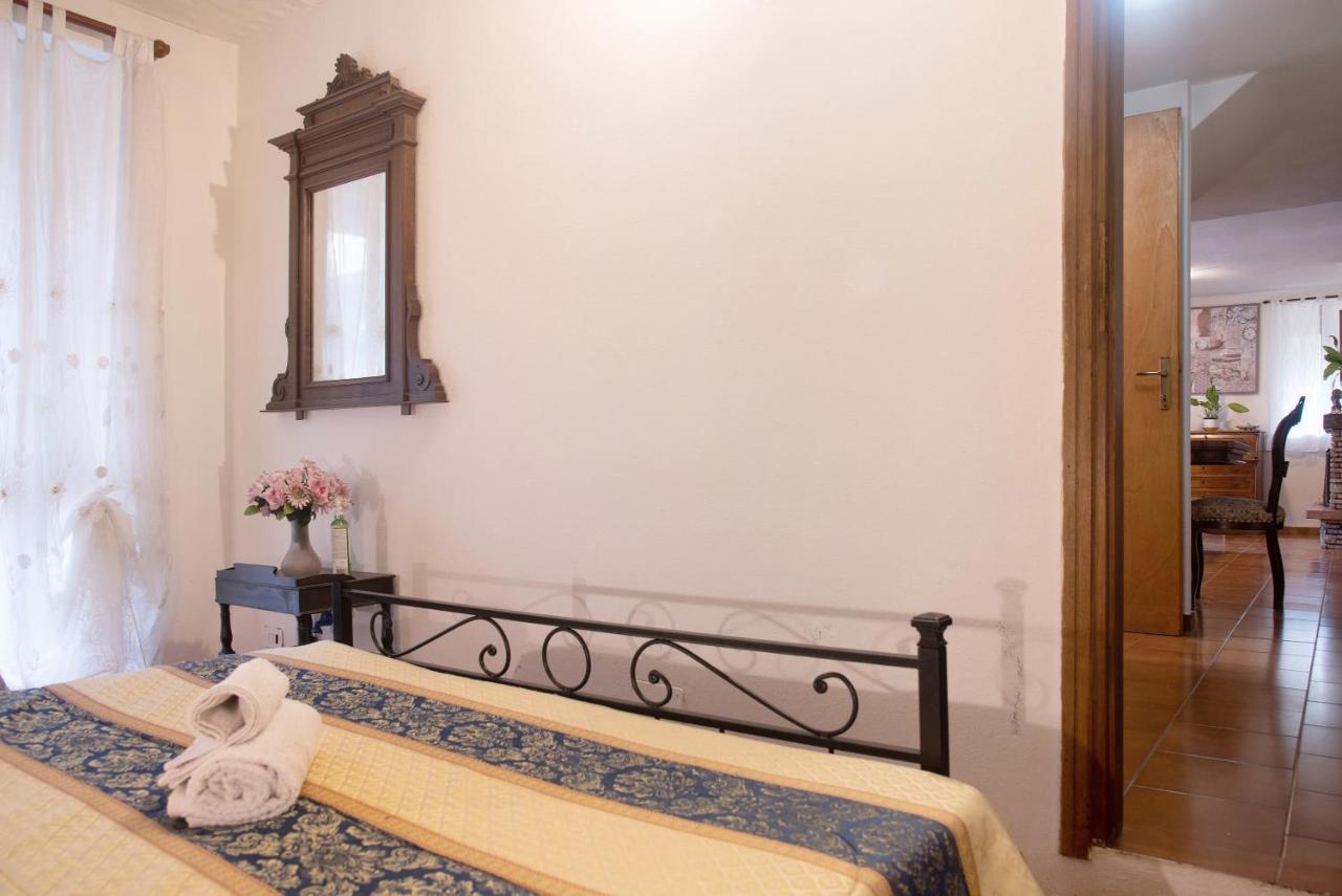 شقة بورتو تْشاريسيو  في Casa Flora المظهر الخارجي الصورة